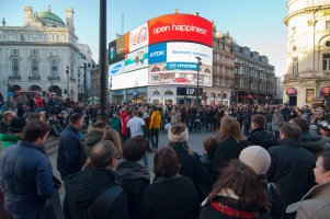 Picadilly Circus, 2015-01-24 18:35:31